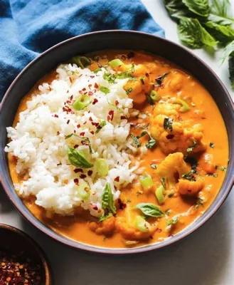   Laing: A Creamy Coconut Curry That Will Transport You To Culinary Paradise!